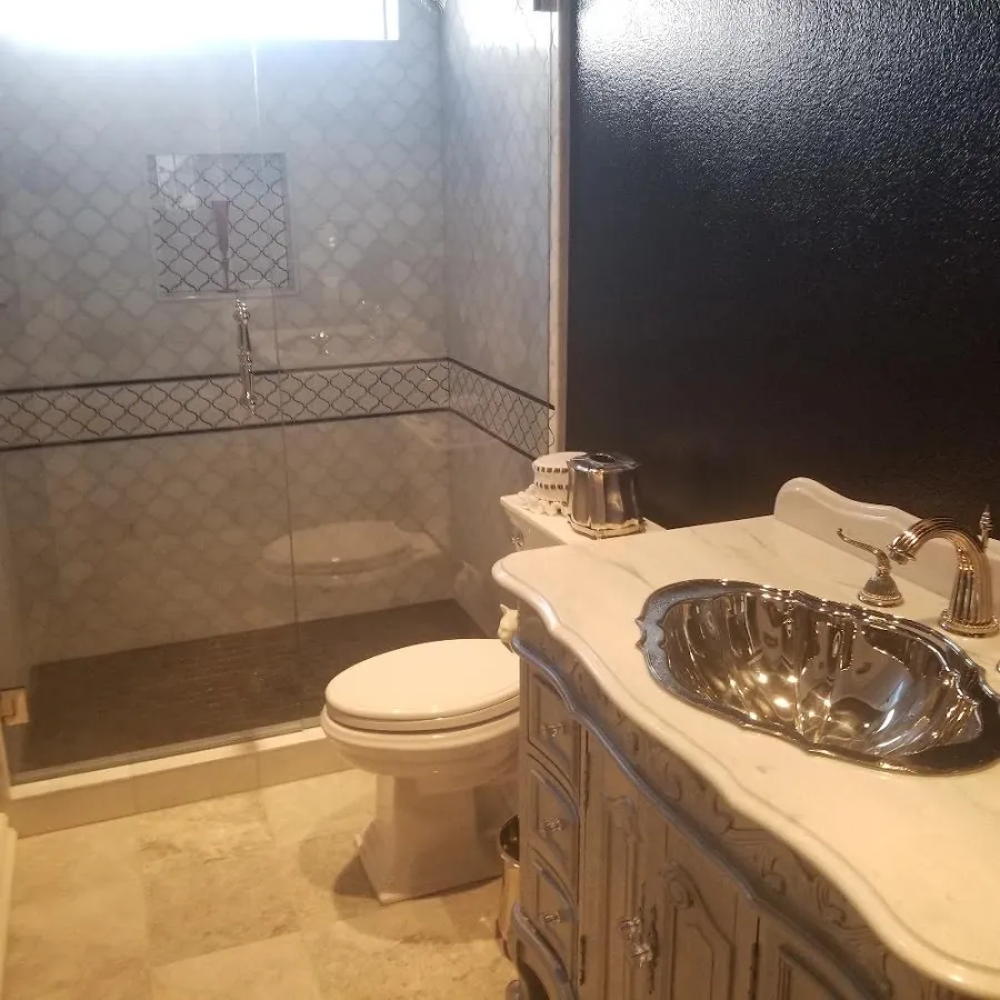 Professional plumbing work and bathroom remodeling in Pasadena